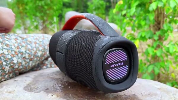 AWEI Y887 Portable Bluetooth Speaker